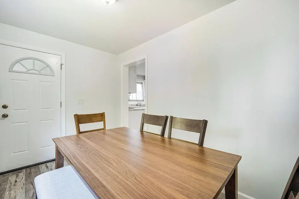 Charming Glens Falls Retreat Near Downtown!