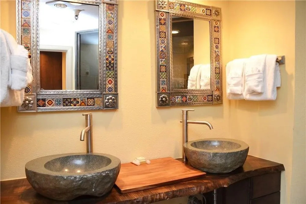 Village Chateaux 1053 by Great Western Lodging