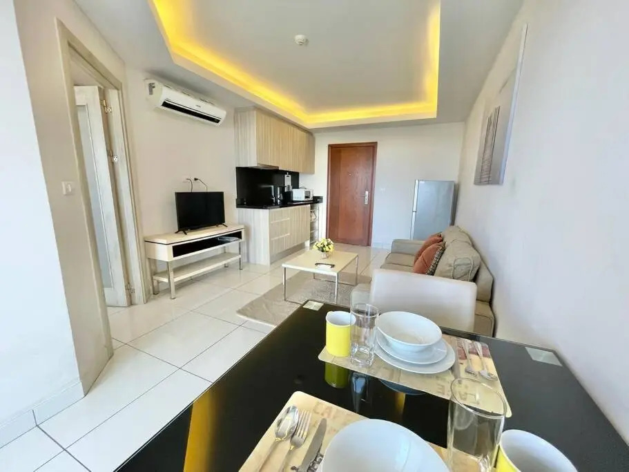 Open View 1 Bed In Laguna Beach Resort