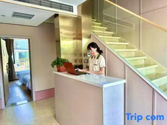 Hulunbuir Ergun Mumafeng Hotel (Heishantou)