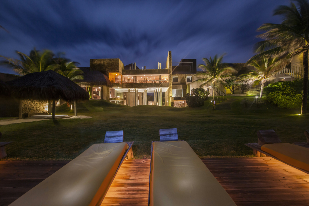Kenoa Exclusive Beach Spa & Resort