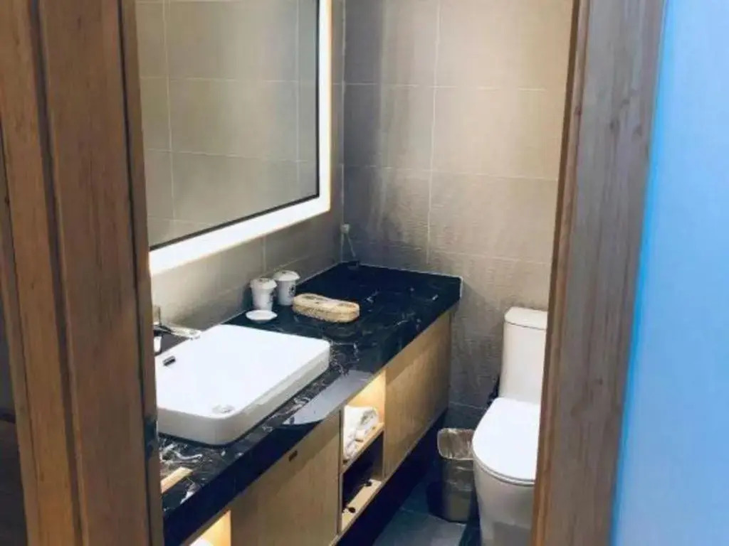 GreenTree Inn Jiangsu Lianyungang Hualian Building Business Hotel