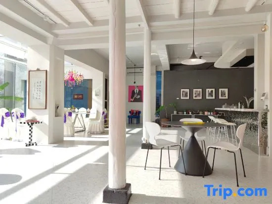 Y Art bnb