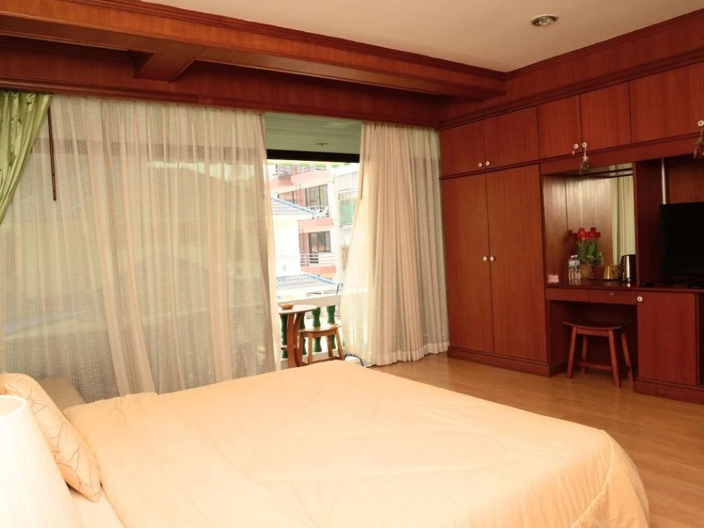 Orchid Rooms