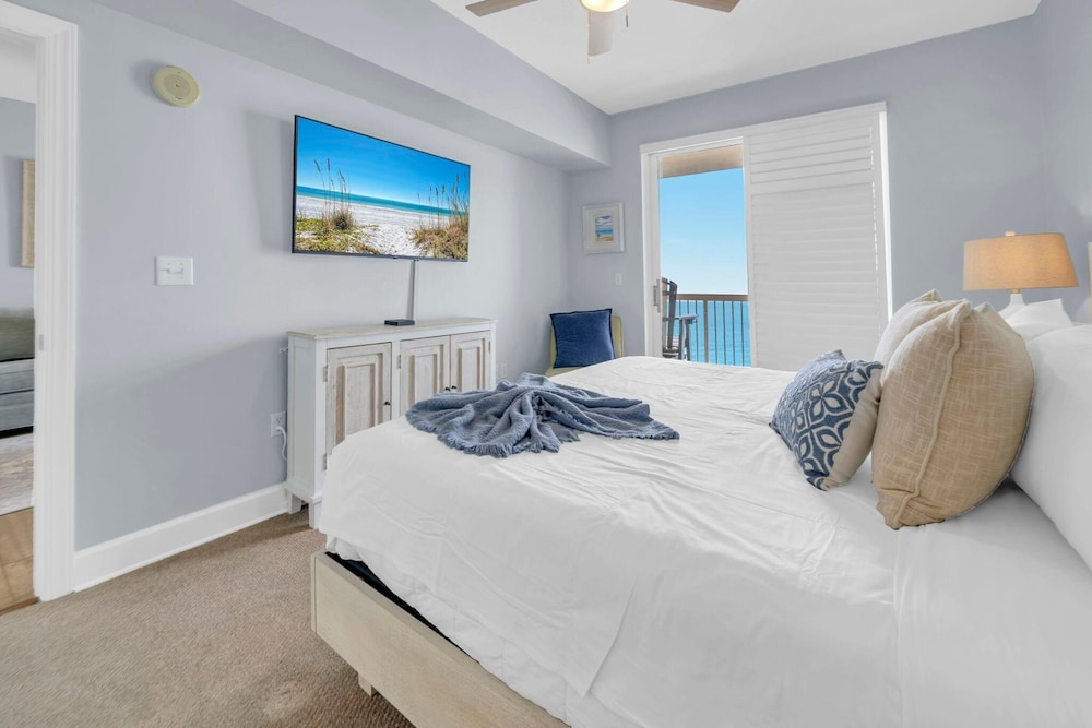 Sunrise Beach #1010