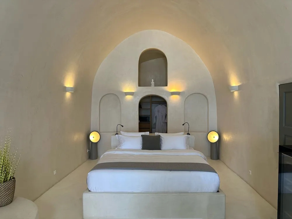 Dagaz Suites