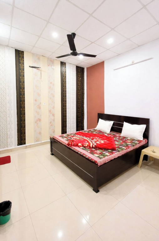 Hotel pushpanjali