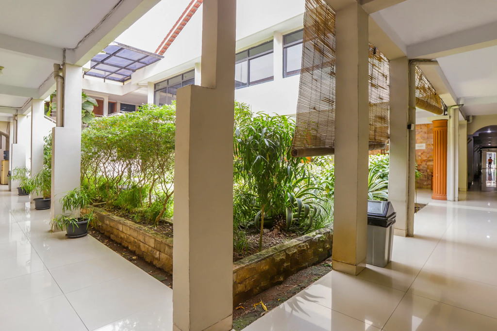 Hotel Senen Indah by Oyo Rooms