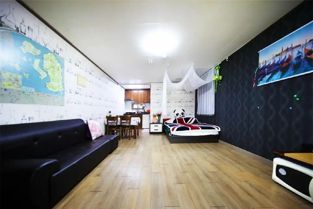 Junlive Pension