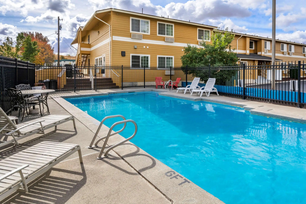 Quality Inn Paradise Creek Pullman