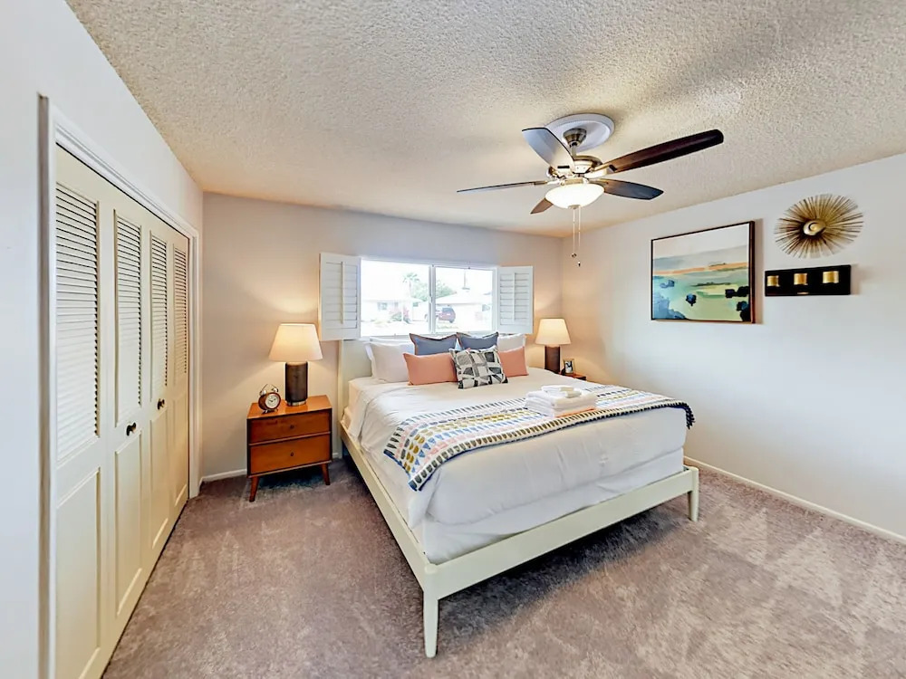 8226 E Northland Dr House 3 Bedrooms 2 Bathrooms Home