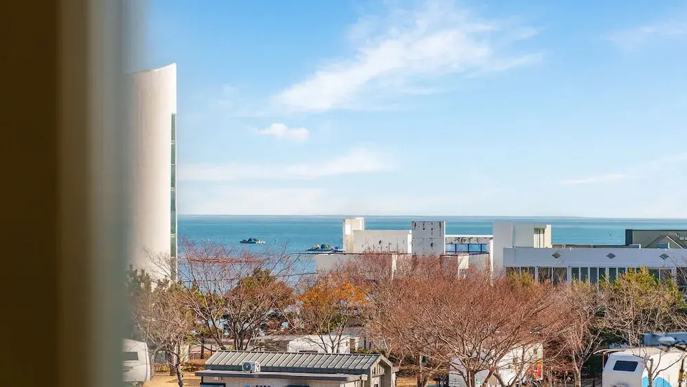 Geoje Peugeot Gomsol Petfriendly Pension