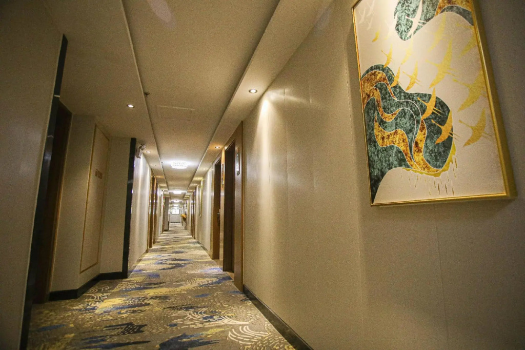 Baili All Seasons Hotel (Pingyi Shidu Avenue)