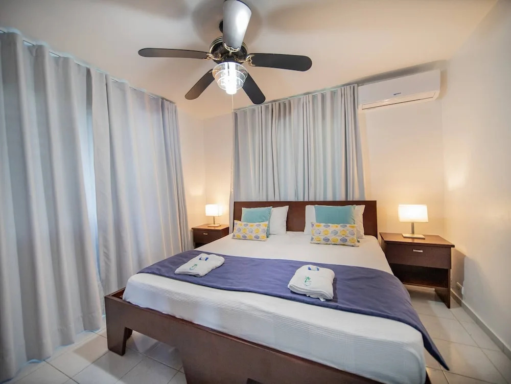 14 BR Getaway 2 Mins From Sosua Action