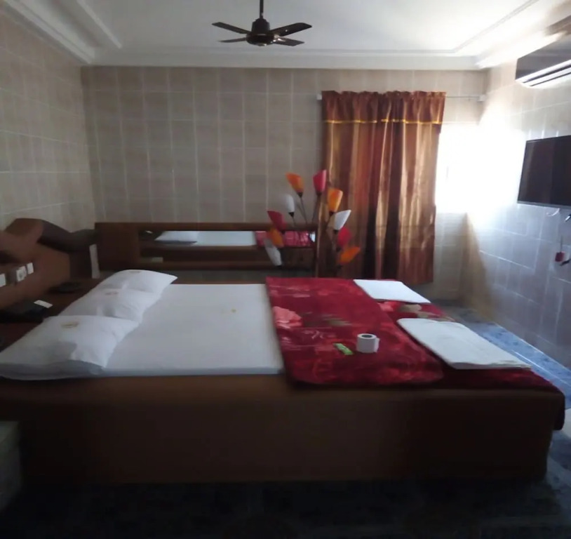 Free World Hotel International