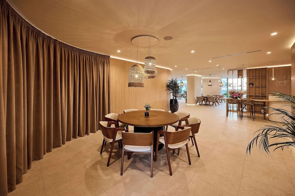 Alezzi Infinity Resort & Spa