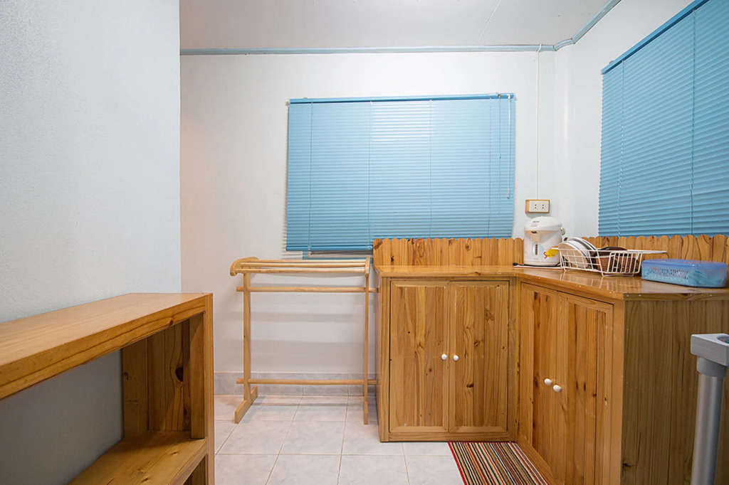 Cha-Am Little Shop & Resort