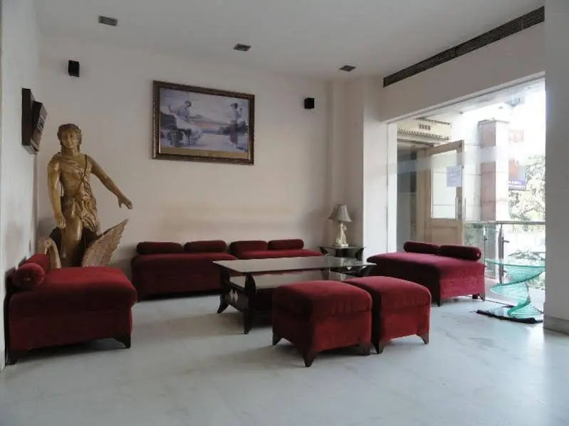 Fabhotel Bharat Continental