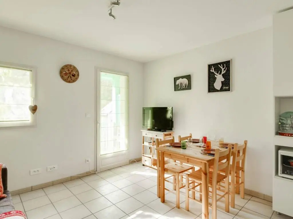 Appartement Cauterets, 3 pièces, 6 personnes - FR-1-401-163
