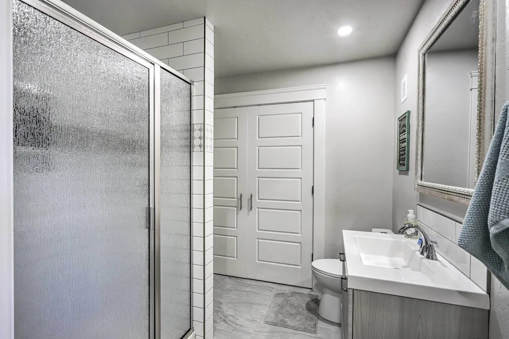 Charming Downtown Fruita Home: Hike & Explore