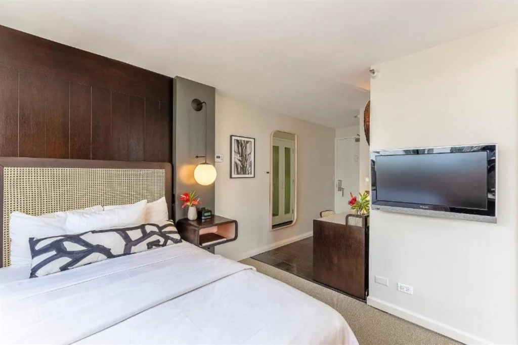 Hotel Renew