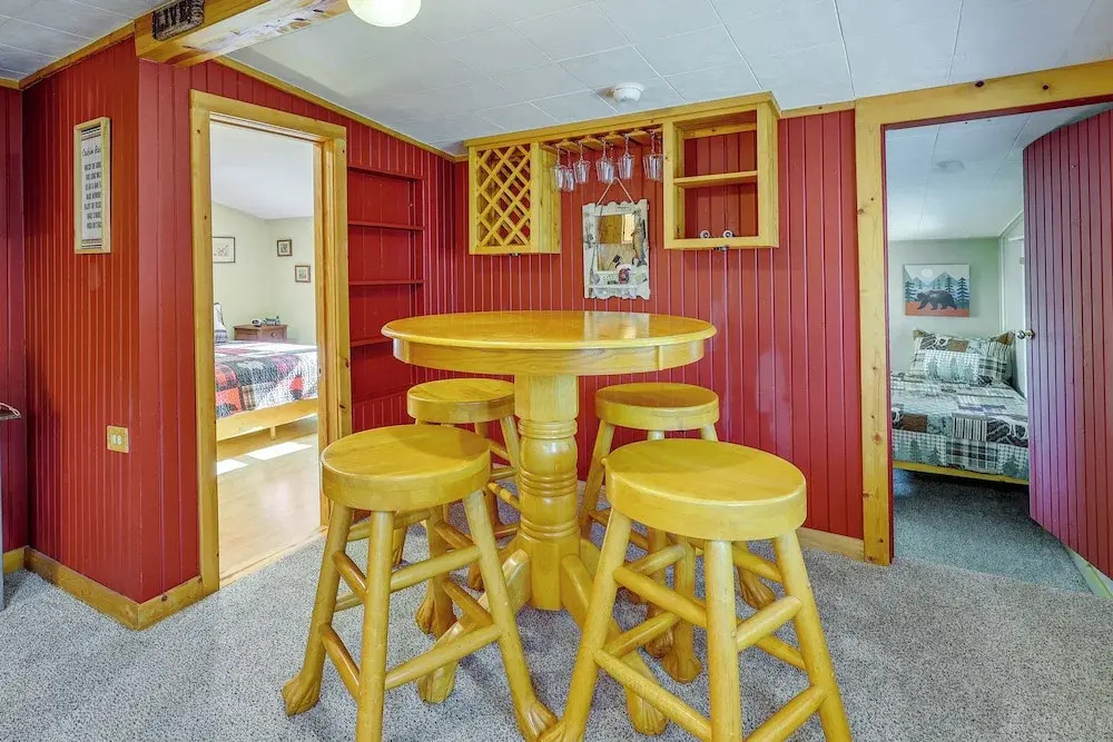 2 Boat Docks: Grand Lake Waterfront Home