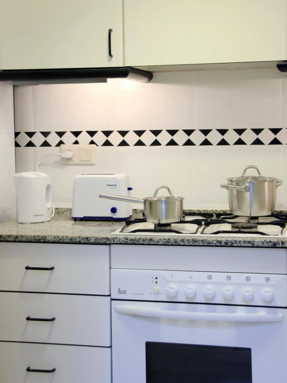 Alguera Apartments Napols