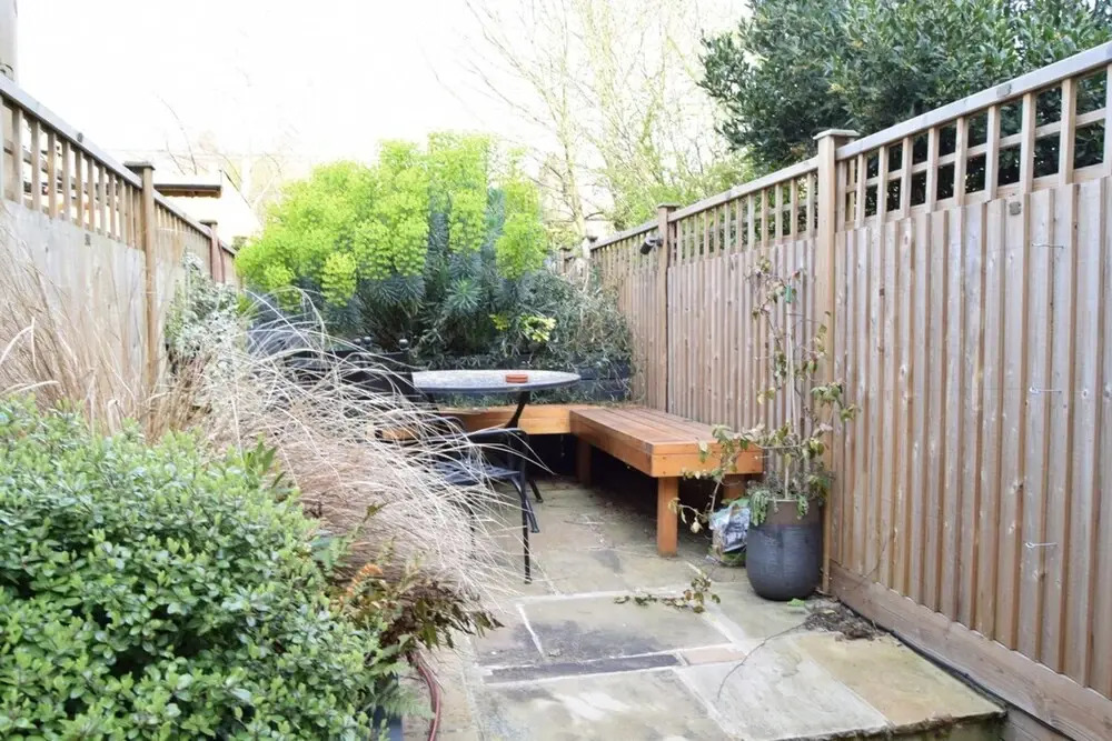 Modern Maisonette Southfields London