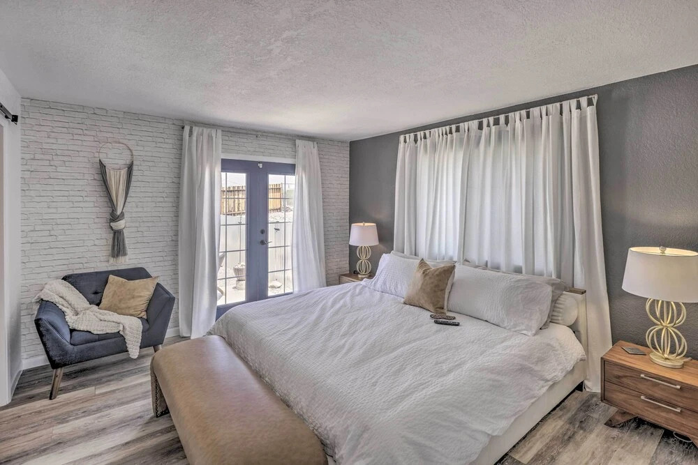 Serene Havasu Oasis: Newly Remodeled w/ Views