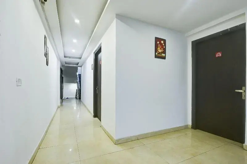 Mauryan Express I Hotel Malviya Nagar