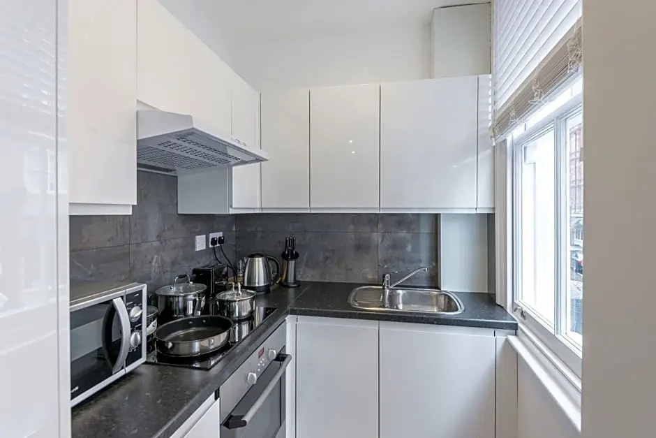 High Street Kensington Apartment