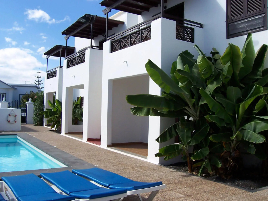 Apartamentos Luz Y Mar