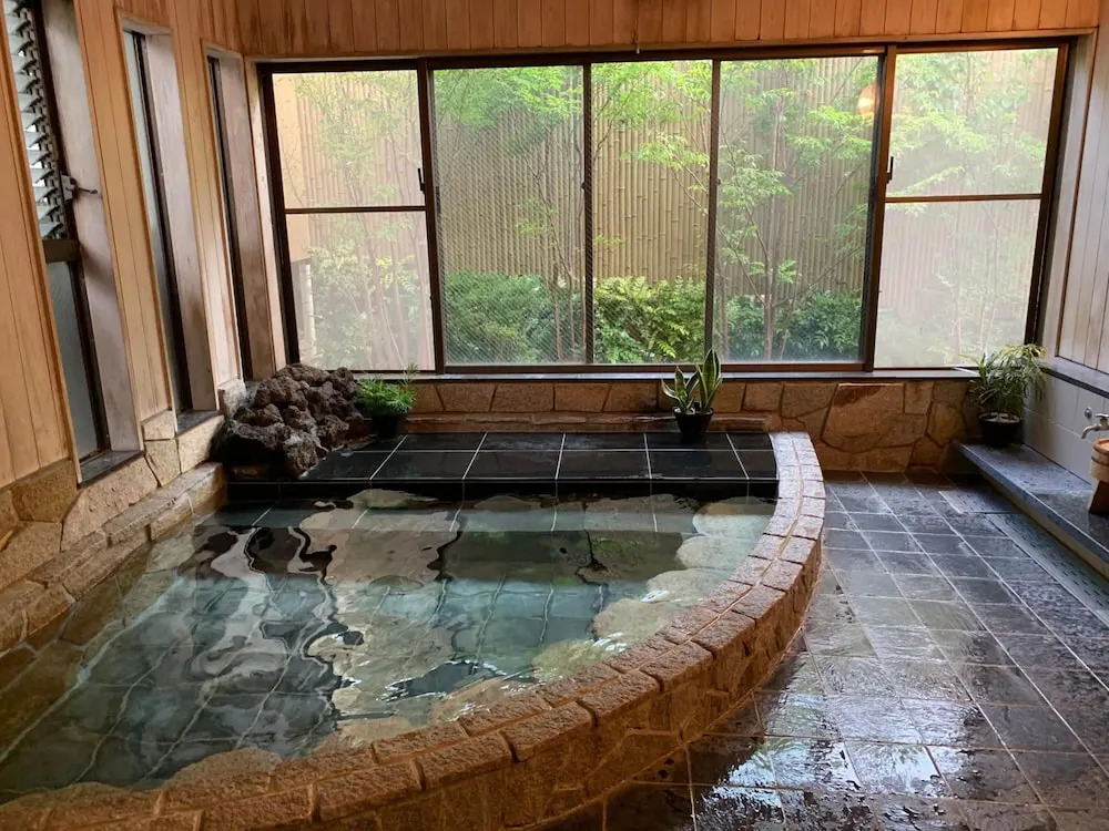 Onsen & Garden -Asante Inn
