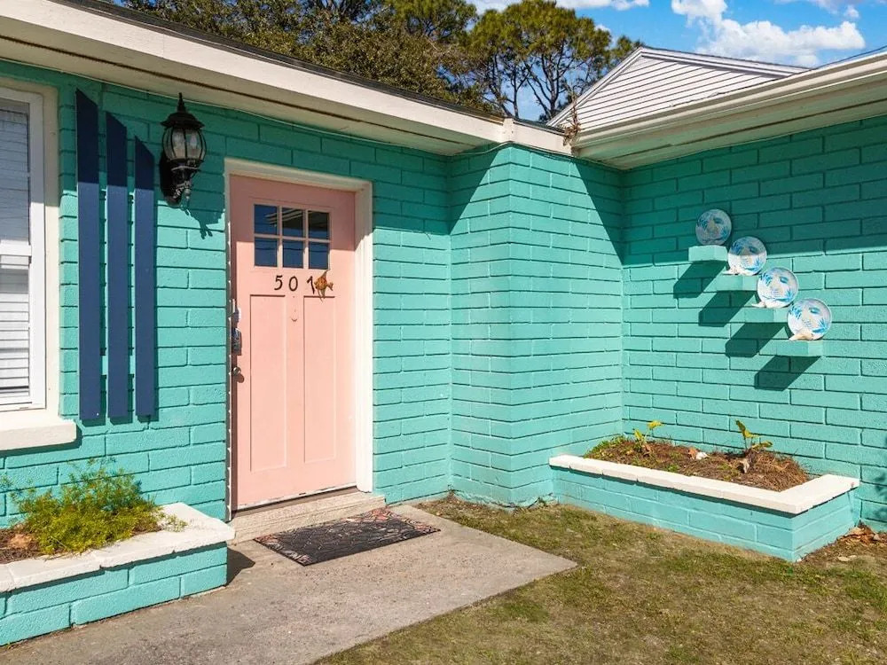Walkin On Sunshine by Tybee Vacation Rentals