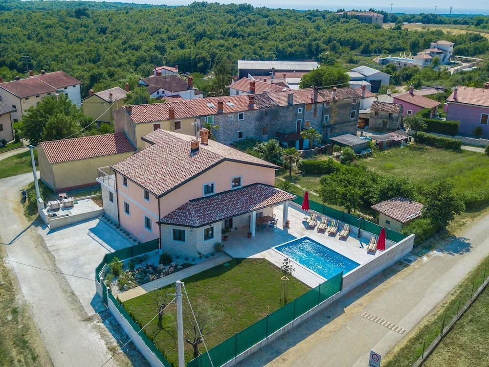 Villa in Brtonigla with Private Pool