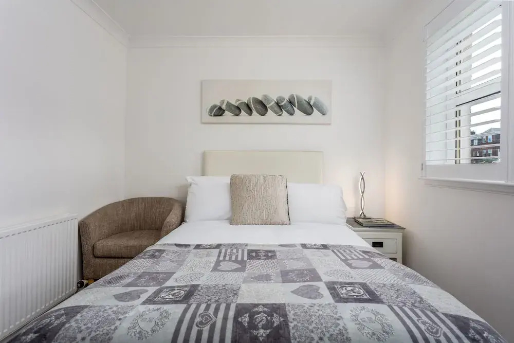9A Millbrae - Donnini Apartments