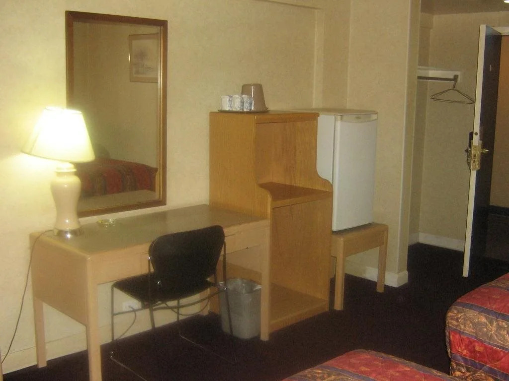 Town and Country Hotel