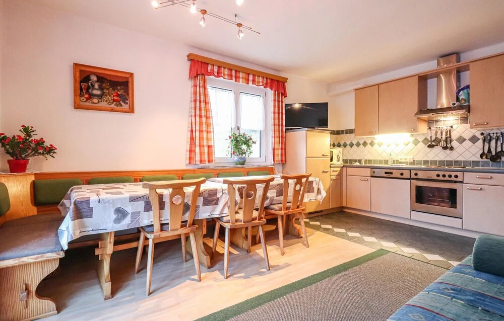Awesome Apartment in Wagrain With 3 Bedrooms and Wifi