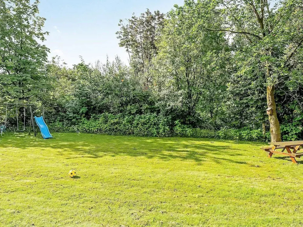6 person holiday home in Toftlund-By Traum