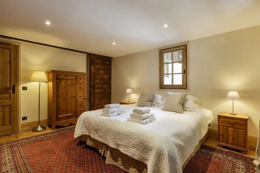 Magnificent Chalet Valhalla 5 Central Chamonix