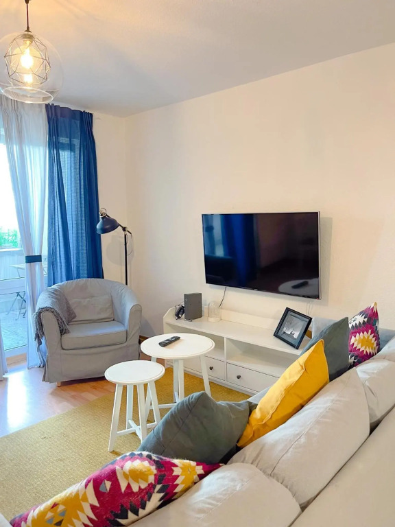 2 Zimmer City Apartment mit Terrasse und Tiefgaragenstellplatz in Zentrum von Leipzig