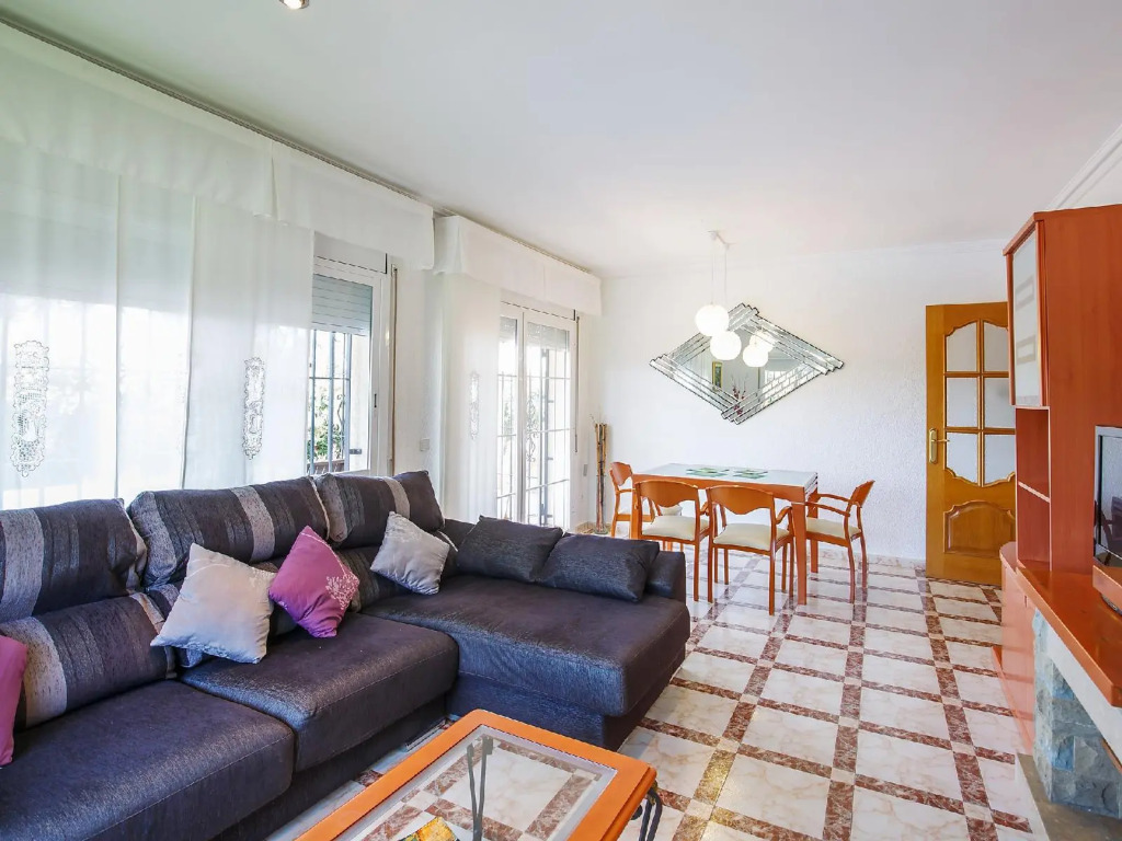 Bell Lloc 02 - Three Bedroom