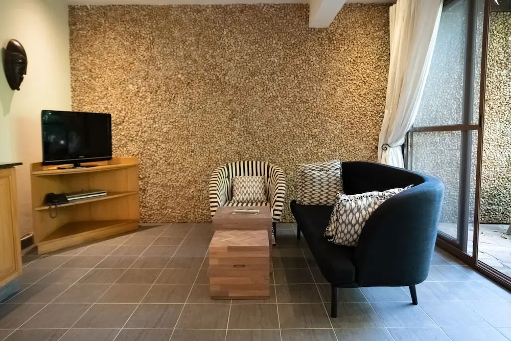 Le Petit Village Boutique Hotel & Spa
