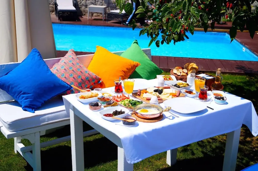 Morera Otel