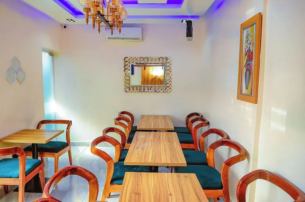 Kashvalley Hotel and Suites