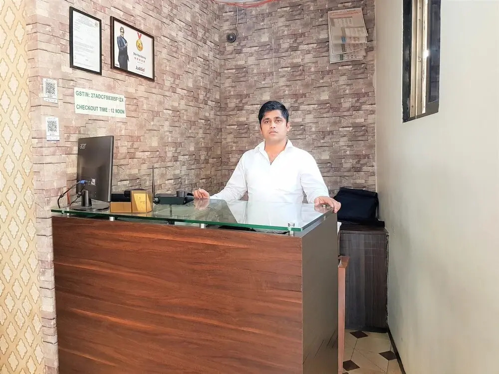Hexa Star Residency