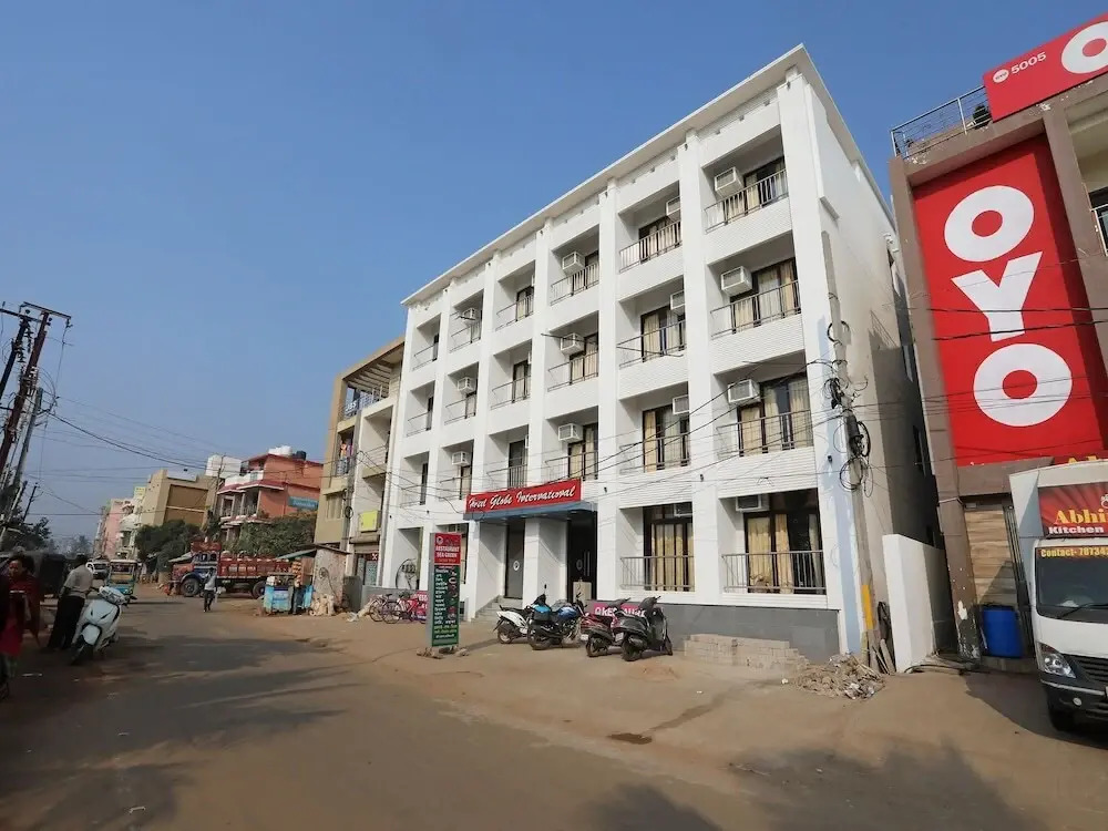 Hotel Globe International by OYO Rooms