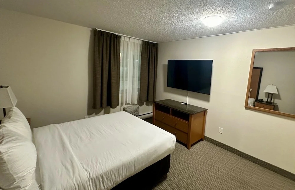 Anavada Inn & Suites - Grande Prairie