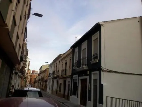 Lola Apartment Encorts