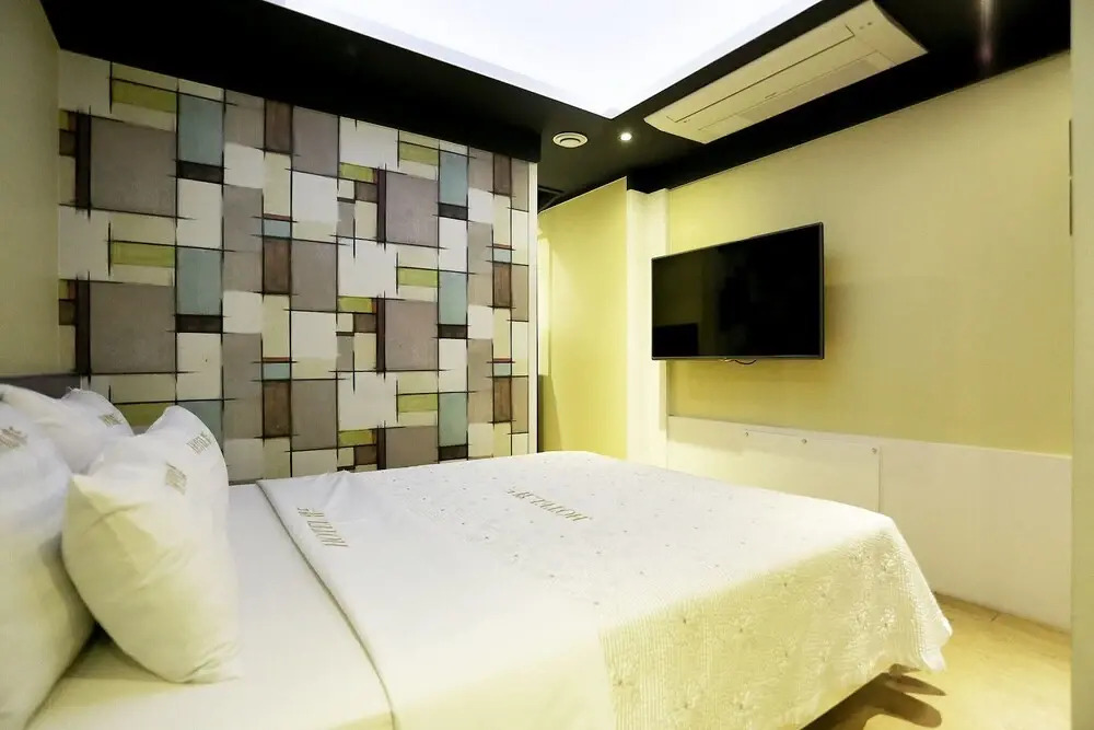K-Grand Hostel Sinchon